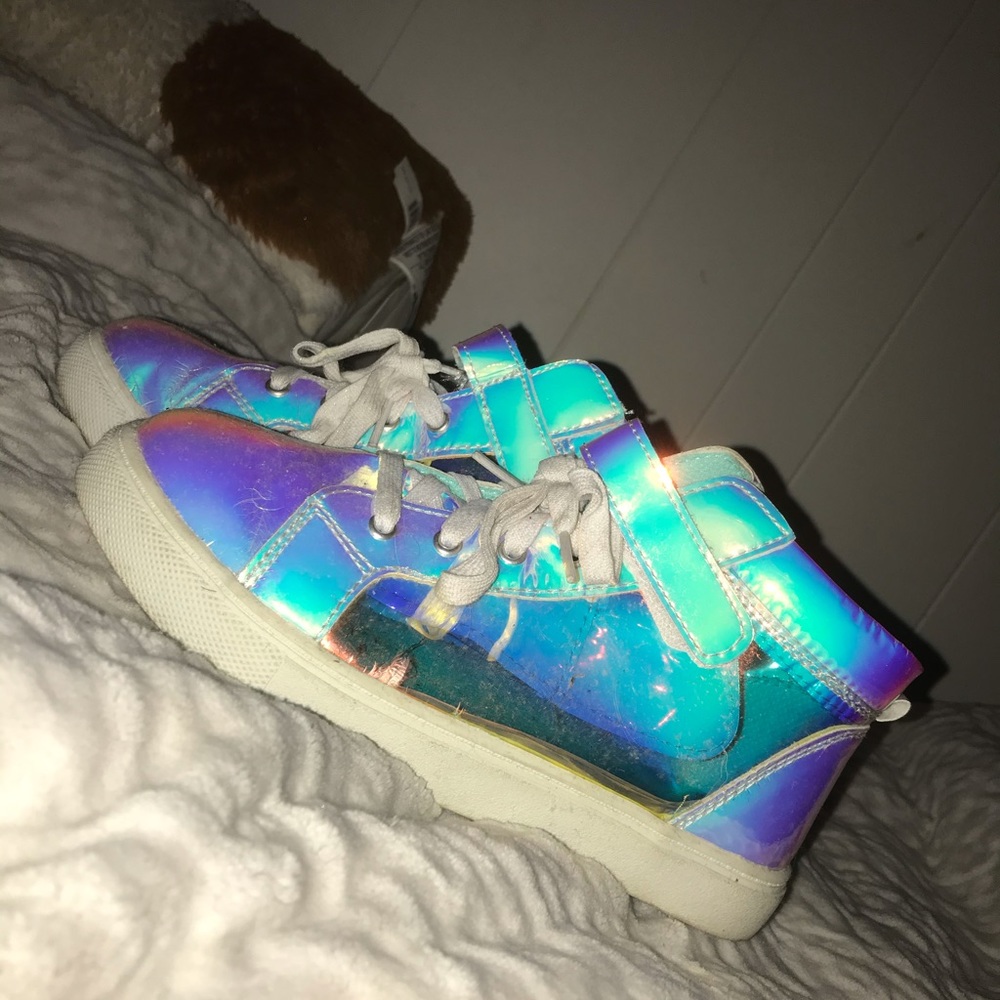 Holographic/iridescent shoe bundle